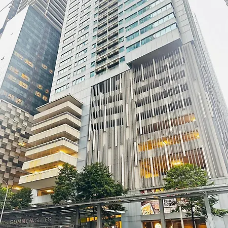 Summer Suites Klcc By Luna Kl